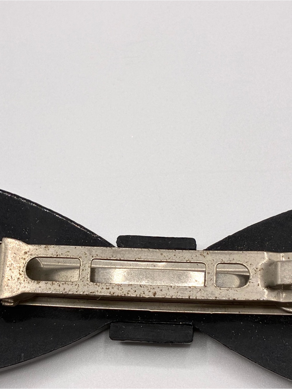 Vintage Taiwan Bow Barrette Hair Clip Retro Black Gold Tone Ribbed Bow - Picture 7 of 10